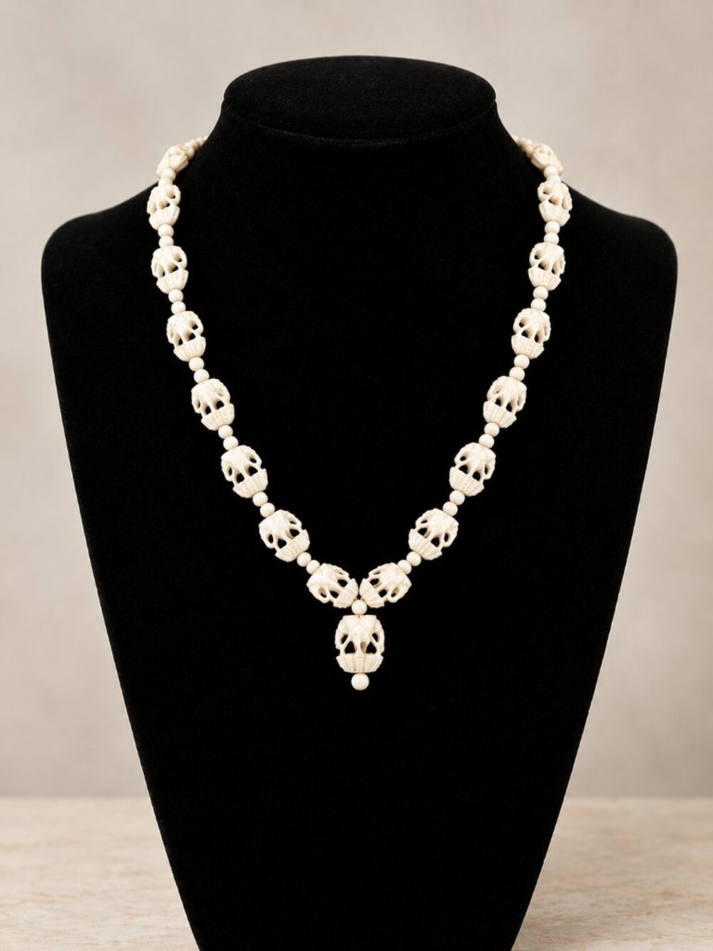 Vintage Hand-Carved Elephant Bead Necklace 19"